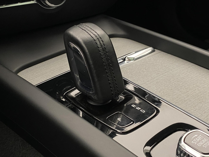 Volvo V60 CC B4 AWD MOMENTUM AUT 2.0 CC CC Momentum