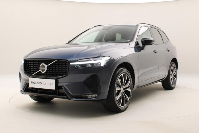 Volvo XC60 B4 AWD PLUS DARK AUT REZERVACE 2.0 Plus