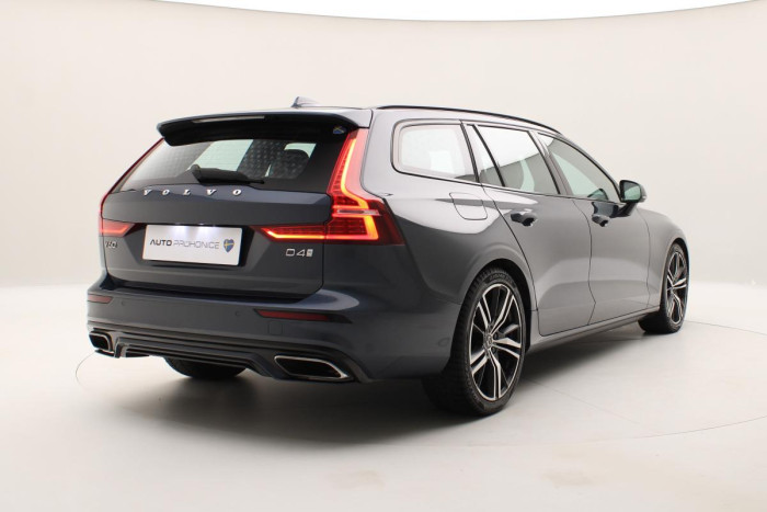 Volvo V60 D4 R-DESIGN AUT REZERVACE 2.0 d