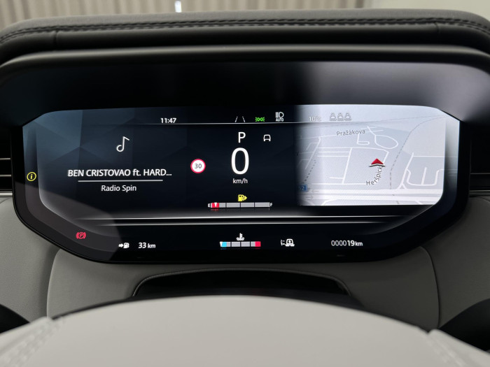 Land Rover Range Rover Sport D350 AUTOBIOGRAPHY REZERVACE 3.0 d