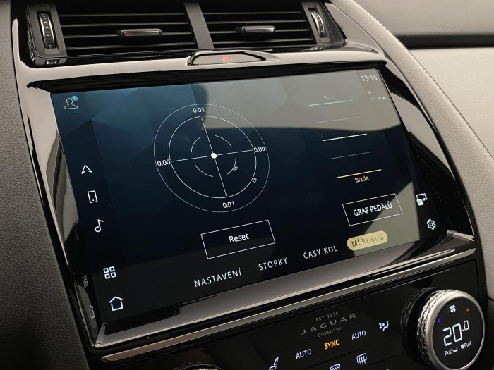 Jaguar E-Pace P250 SE  R-DYNAMIC REZERVACE 2.0 SE Dynamic