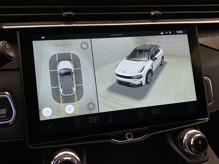 Lynk & Co 01 PHEV DCT AUT 1.maj