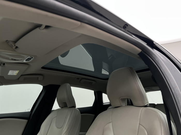 Volvo V40 D2 INSCRIPTION 2.0 d