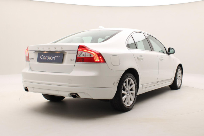 Volvo S80 D4 MOMENTUM CZ 1.maj 2.0 d Momentum