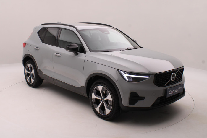 Volvo XC40 B3 AUT DARK PLUS