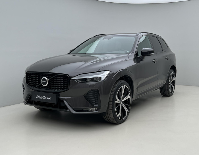 Volvo XC60 B5 AWD R-DESIGN AUT 1.maj.