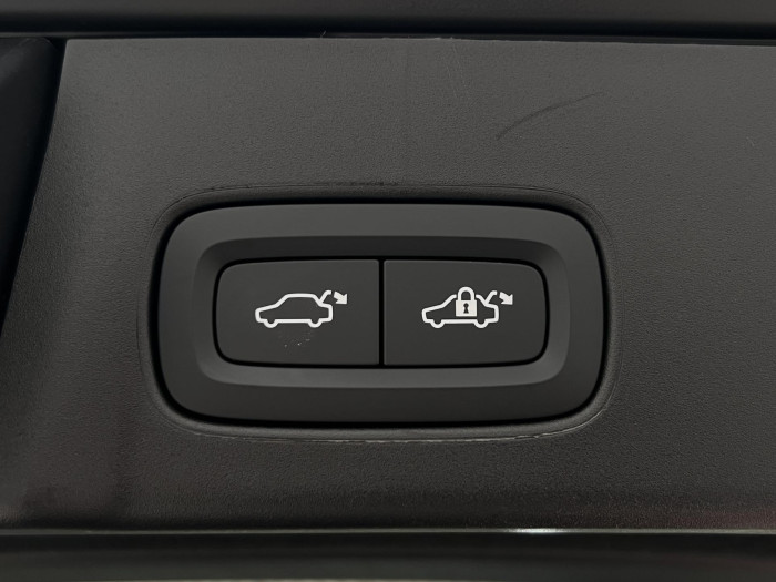 Volvo V90 T6 AWD RECHARGE PLUS DARK AUT