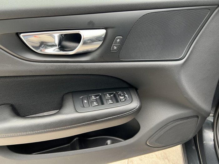 Volvo V60 D3 MOMENTUM Aut 1.maj. 2.0 d Momentum