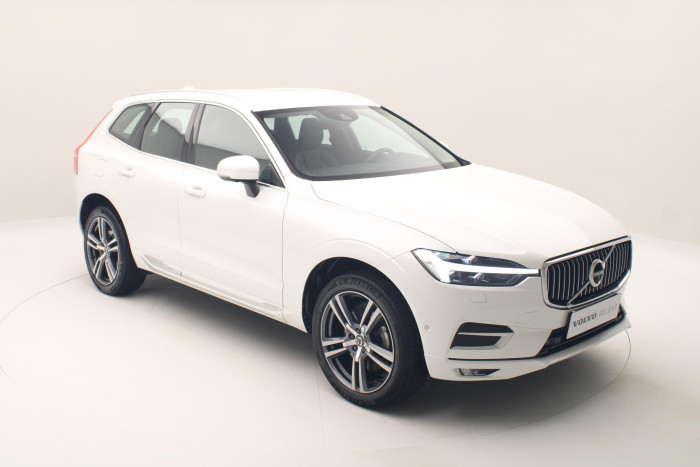 Volvo XC60 B5 INSCRIPTION AWD AUT 1.maj