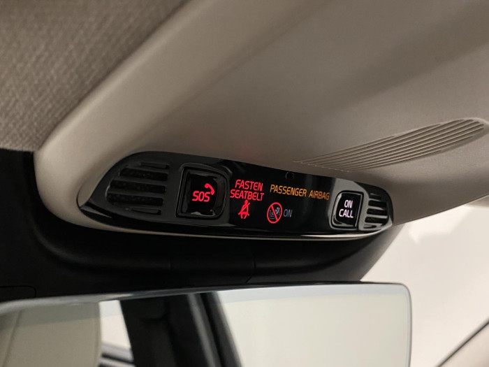 Volvo XC40 T3 MOMENTUM REZERVACE 1.5 Momentum