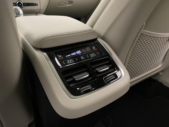 Volvo XC60 B5 AWD AUT BRIGHT ULTRA