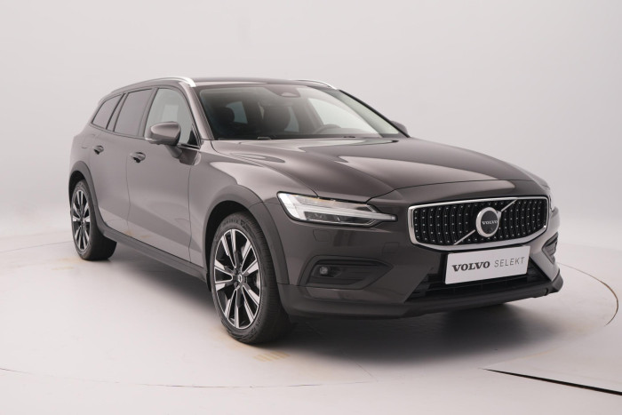 Volvo V60 CC B5 AWD PLUS BRIGHT 1.maj