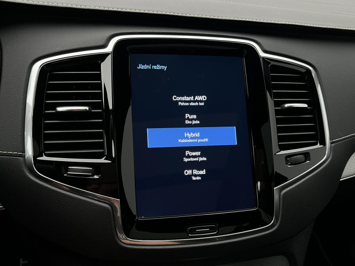 Volvo XC90 T8 AWD RECHARGE R-DESIGN 7MÍST