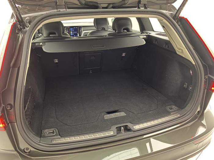 Volvo V60 CC B4 AWD ADVANCED REZERVACE 2.0 CC CC