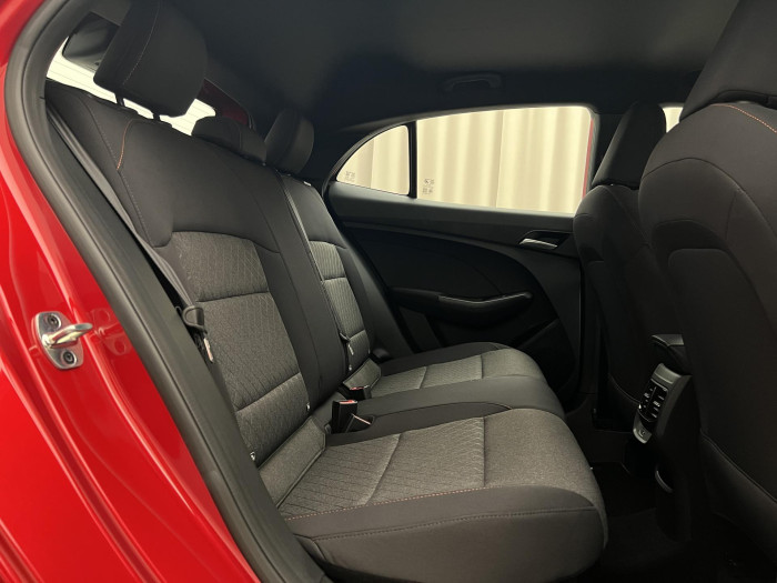 MG MG3 1.5 EMOTION Hybrid+ AUT CZ