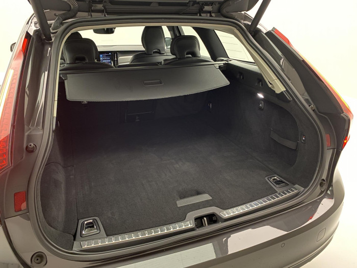 Volvo V90 B4 AWD MOMENTUM AUT 2.0 Momentum