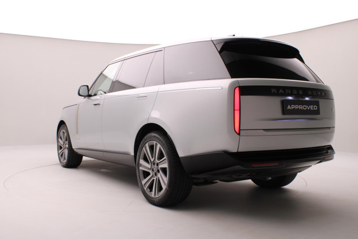 Land Rover Range Rover SV P530 LWB 1.maj.