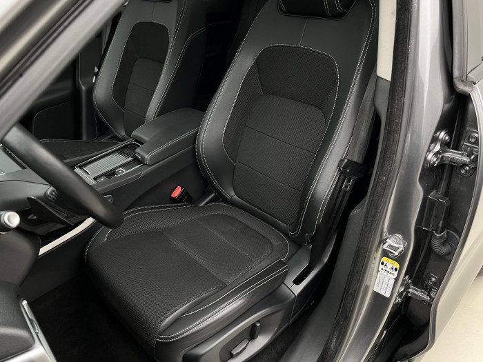 Jaguar F-Pace 20d R-SPORT AWD AUT CZ 2.0 d Sport