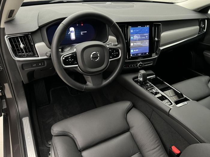 Volvo V90 T6 AWD RECHARGE PLUS DARK AUT