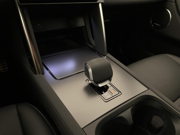 Land Rover Discovery Sport D200 DYNAMIC SE AWD AUT 2.0 d Dynamic SE