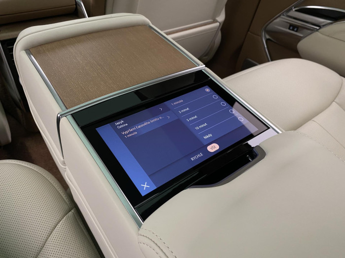 Land Rover Range Rover SV P530 SWB AWD AUT CZ