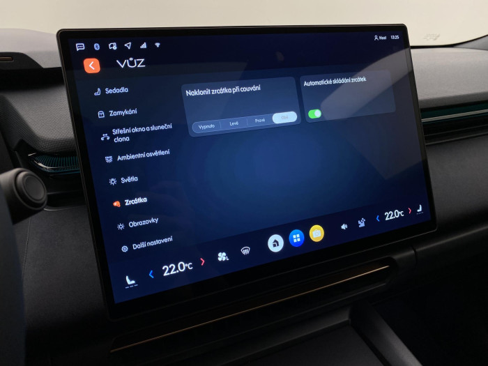 Lynk & Co 08 MORE PHEV