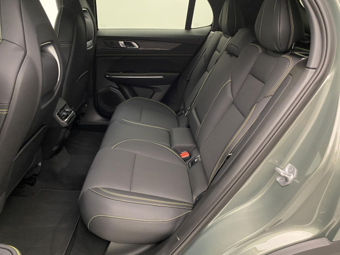 Lynk & Co 01 01 MORE PHEV DEMO