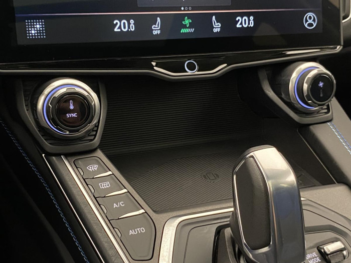 Lynk & Co 01 PHEV DCT AUT REZERVACE