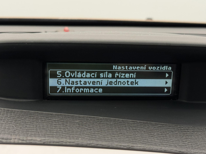 Volvo XC60 D3 AWD MOMENTUM CZ 1.maj 2.4 d Momentum