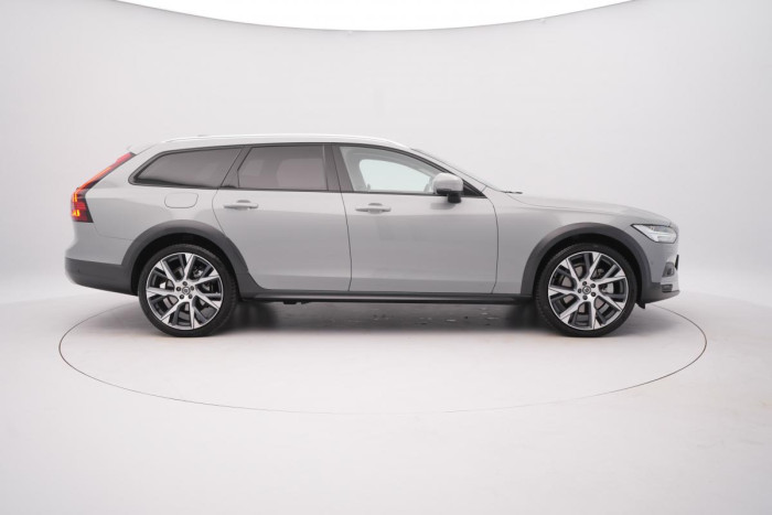 Volvo V90 B4 AWD CROSS COUNTRY ULTIMATE