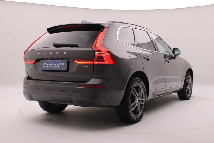 Volvo XC60 B5 AWD MOMENTUM AUT 2.0 Momentum