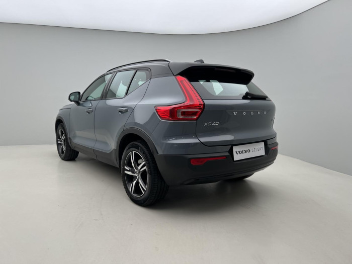 Volvo XC40 B4 R-DESIGN Aut 1.maj.