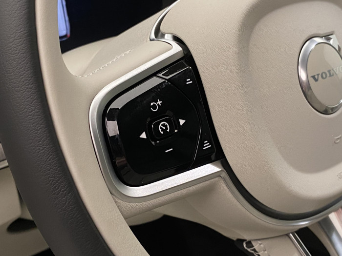 Volvo XC90 B5 AWD AUT BRIGHT PLUS 7míst