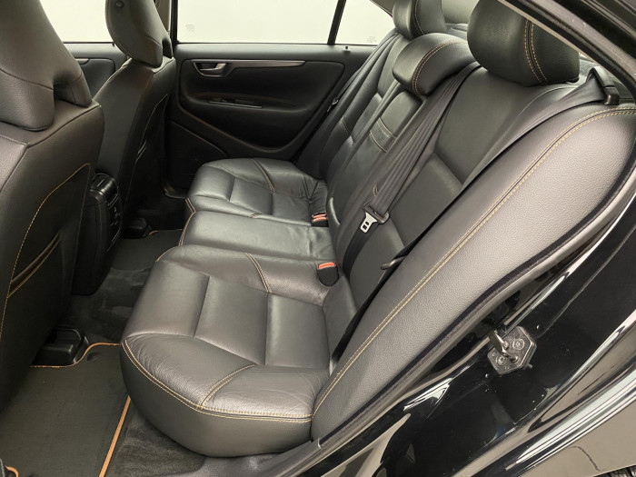 Volvo S60 D5 2.4D CZ 2.4 d d