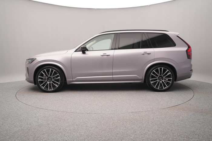 Volvo XC90 B5 AWD AUT DARK ULTRA 7 míst