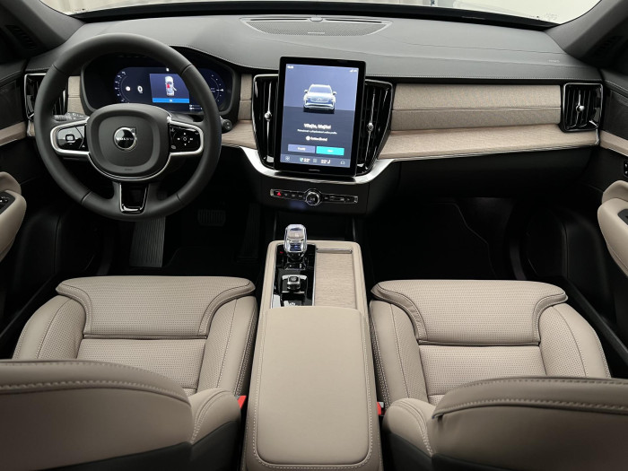 Volvo XC90 T8 AWD RECHARGE BRIGHT PLUS