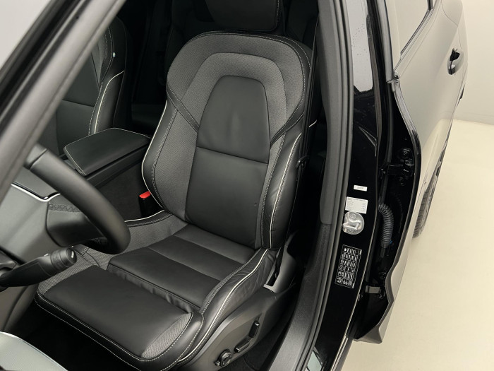 Volvo XC60 B5 AWD ULTRA BLACK EDITION AUT 2.0 Edition