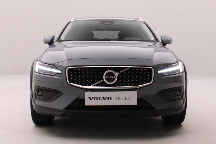 Volvo V60 CC B5 AWD BRIGHT REZERVACE 2.0 CC CC