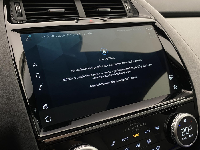 Jaguar E-Pace P250 SE  R-DYNAMIC REZERVACE 2.0 SE Dynamic