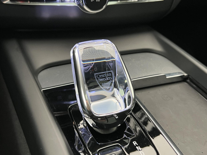 Volvo XC60 B5 AWD BLACK EDITION PLUS AUT