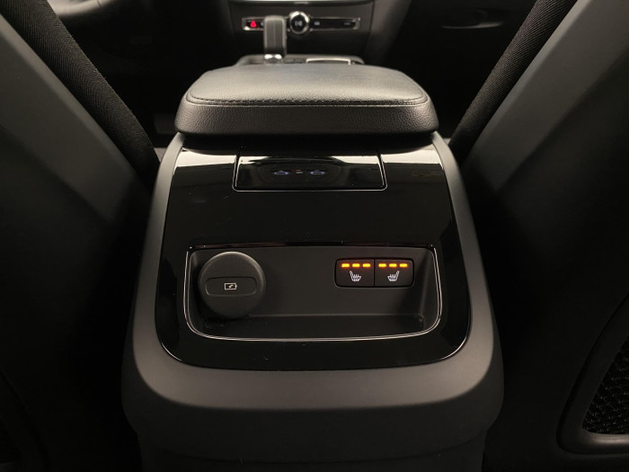 Volvo V60 T6 AWD RECHARGE CORE AUT