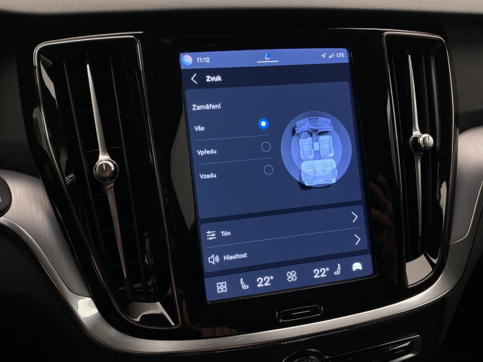 Volvo V60 T6 AWD RECHARGE CORE AUT CZ