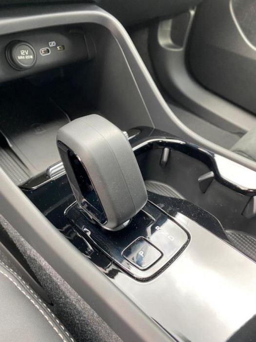 Volvo XC40 PURE ELECTRIC RECHARGE AUT AWD