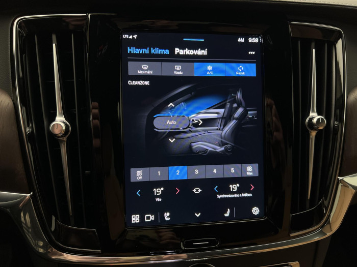 Volvo S90 T8 AWD RECHARGE ULTIMATE DARK