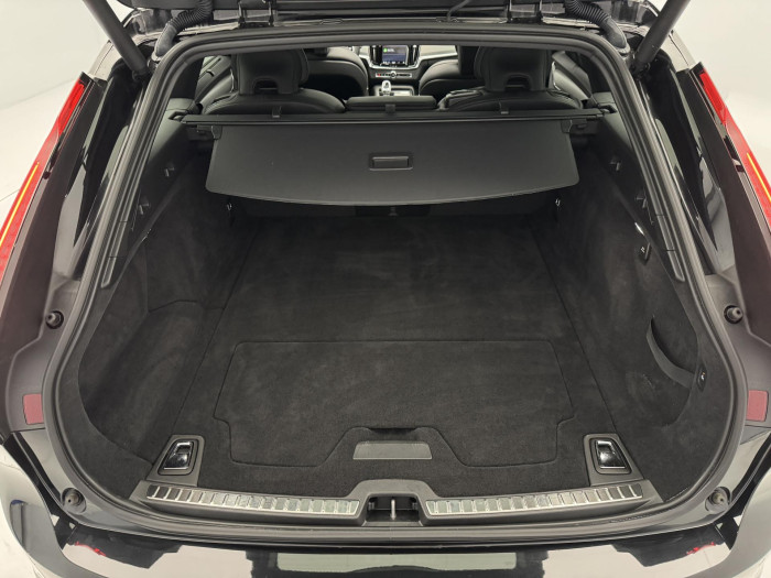 Volvo V90 B5 AWD ULTIMATE AUT