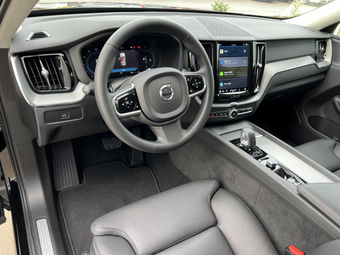 Volvo XC60 B4 AWD DARK PLUS Aut 1.maj. 2.0 Plus