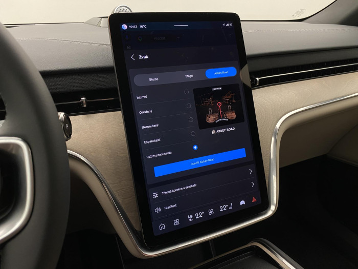 Volvo EX90 PURE ELECTRIC TWIN ULTRA 7míst