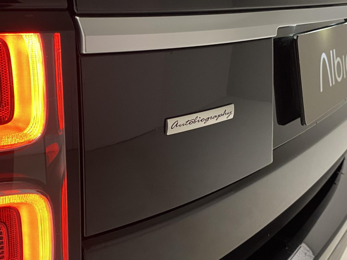 Land Rover Range Rover SDV8 AWD REZERVACE