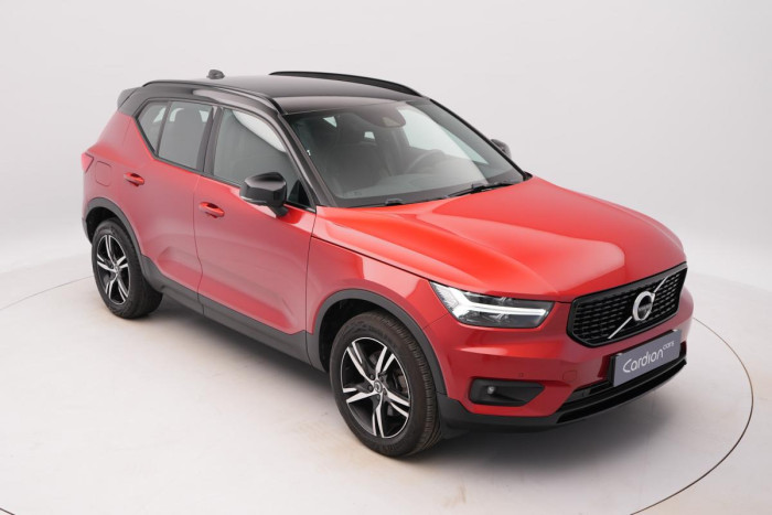 Volvo XC40 B4 R-DESIGN AUT 1.maj