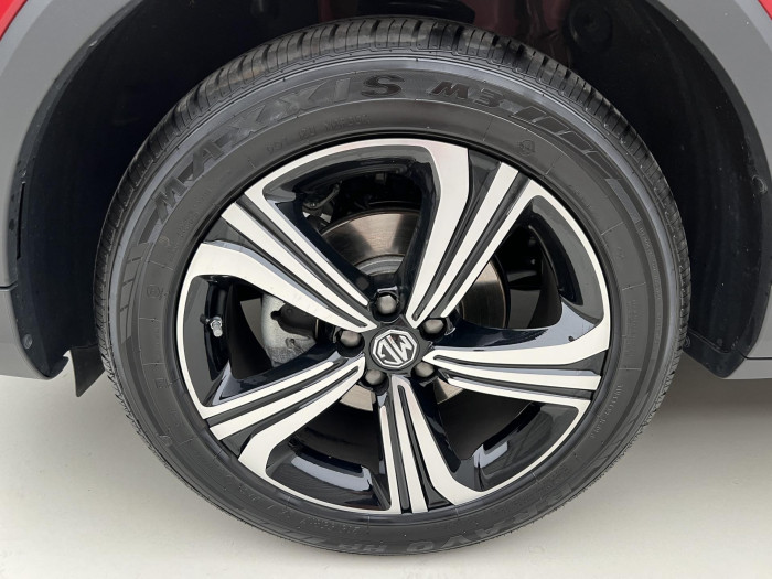 MG ZS 1.5 ESSENTIAL PLUS CZ 1.maj.